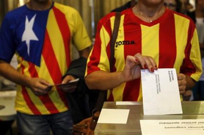 Elecciones de Cataluña comienzan con una altísima participación 