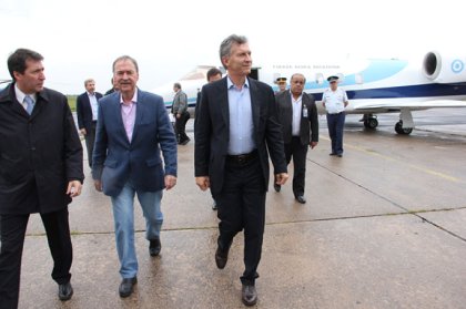 Macri juega a dos puntas en Córdoba