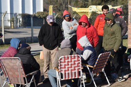 Papelón del Movimiento Antibloqueos: Bullrich y Arietto 0 – Trabajadores de Lácteos Vidal 1