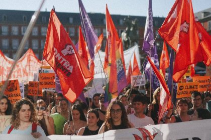 Nuestra generación cada vez más pobre y triste: ¡No queremos conformarnos, queremos rebelarnos!