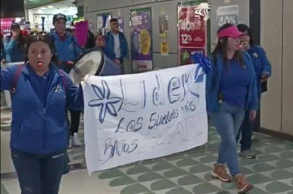 Sueldos más bajos siempre: Trabajadoras y trabajadores de Walmart cursan su sexto día de huelga legal