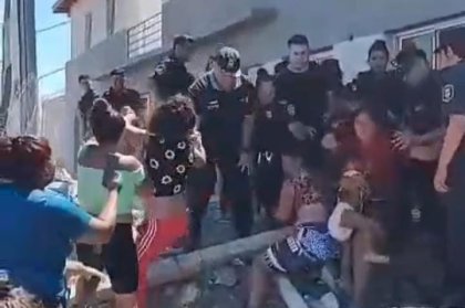 Desalojo y represión a mujeres y niños en Villa Albertina