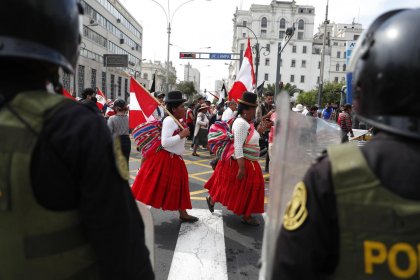 Perú de pie contra la represión 