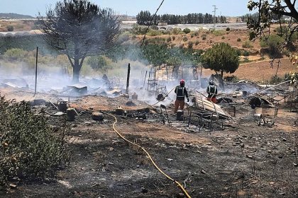 Precariedad laboral y racismo, la otra cara del campo español. 6 medidas para pensar el conflicto