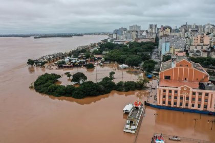 Brasil: más de 147 muertos y 500.000 desplazados por inundaciones en Rio Grande do Sul