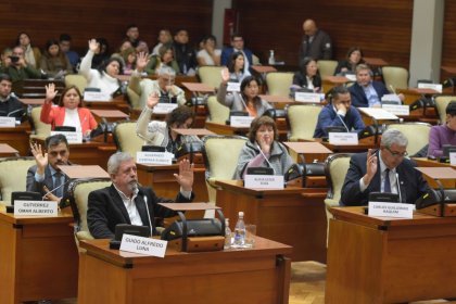 La izquierda advierte: “el oficialismo quiere meter la adhesión al Rigi para Jujuy por la ventana”