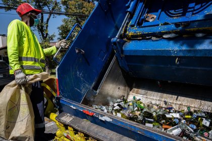 Trabajadores de la basura continúan el paro ante intransigencia del municipio