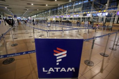 Los trabajadores de Latam siguen en huelga