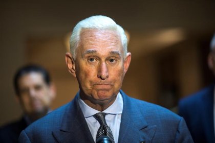 Detienen a Roger Stone, exasesor de Trump involucrado en el Rusiagate