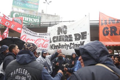 Un mes de lucha en Kimberly Clark: aportes para nacionalizar el conflicto