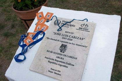 Homenaje de Argra a José Luis Cabezas en Mendoza