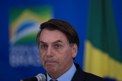 Bolsonaro quiere "volver a la normalidad" porque el coronavirus provoca “un resfriadito”