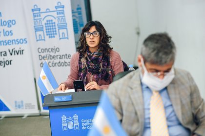 Desagravio a Tosco en el Concejo Deliberante de Córdoba