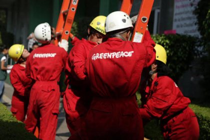 Greenpeace la organización campeona en violar derechos laborales