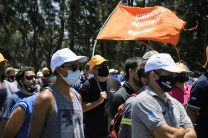 Día 11 de la huelga nacional aceitera: caravana y acto en Dreyfus