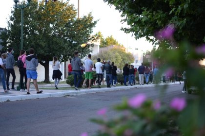 Piden la liberación de los cultivadores detenidos en allanamientos en Puan