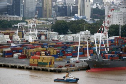 Transporte: el paro portuario arrancó promesa al gobierno, pero hay cientos de miles sin vacunar