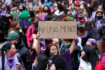 Las estudiantes de Filosofía y Letras decimos presente este 3J para decir ¡Ni una menos!