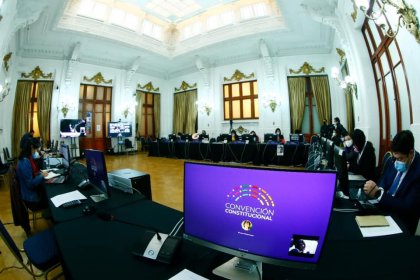 Propuesta de comisión de derechos humanos, basta de farsas y saludos a la bandera: ¡Libertad, justicia, castigo y reparación ahora!