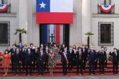 Última foto oficial del gobierno: Radiografía de un régimen autoritario, represivo y corrupto