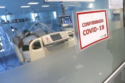 Crisis en salud y aumento en casos de covid 