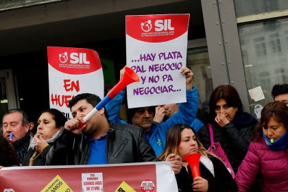 Trabajadores de Wallmart se levantan por todo Chile contra la precarización laboral