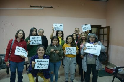 Asamblea de artistas rechaza el apagón cultural