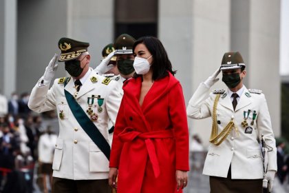 Igual que Piñera: Izkia Siches justifica a Carabineros tras denuncia de víctima de trauma ocular en el Bío Bío