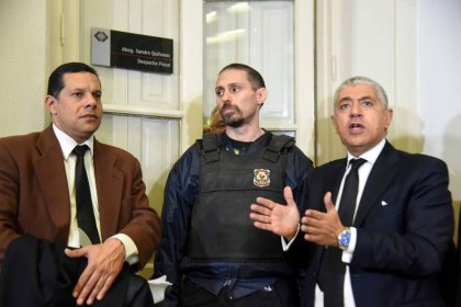 Arroyo Salgado y Servini de Cubría enfrentadas por la extradición de Pérez Corradi