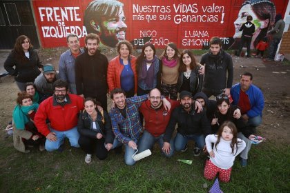 Los Hornos: Pintaron mural de Luana Simioni y Nico del Caño