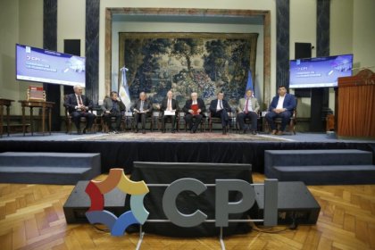 Los bancos, la Sociedad Rural, la UIA y la CGT, recalculando tras el resultado de las PASO