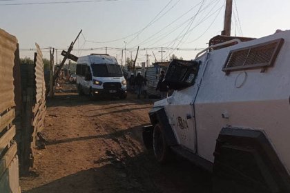 Brutalidad policial en desalojo de la toma 17 de Mayo en Cerro Navia