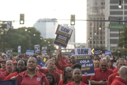 Estados Unidos: para ganar, la huelga automotriz debe organizarse desde las bases