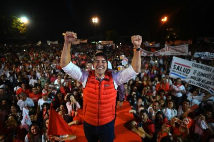 Victoria del conservador Santiago Peña en las presidenciales de Paraguay