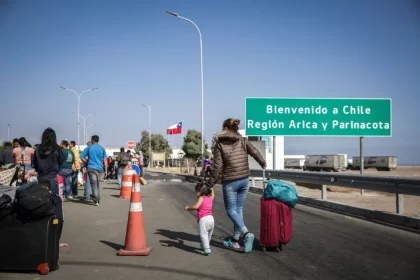 Ante posible ola migratoria se endurecen las políticas represivas y xenófobas 