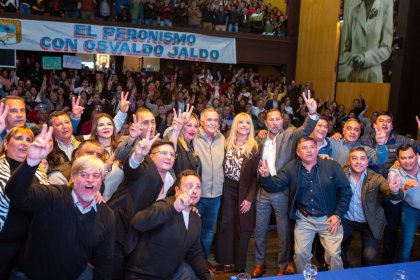 Jaldo acusa recibo de la interna del peronismo tucumano