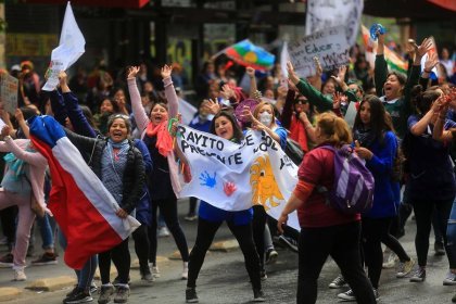 Docentes y trabajadoras de la educación: ¿Por qué conmemorar un nuevo 8M haciendo huelga y marchando de forma independiente al gobierno?