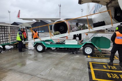 Aeropuertos: asambleas en Intercargo mostraron la bronca aeronáutica y quiénes "se cargan" el trabajo