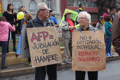 Organicemos un polo de rechazo a la reforma previsional que perpetúa las AFP 