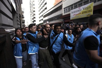 Inmediata libertad de los detenidos por manifestarse en defensa de la educación pública 