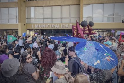 Paro docente: "¿Dónde está, que no se ve, el alcalde de internet?"