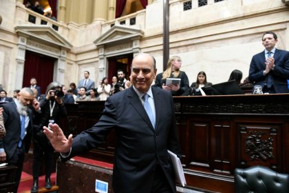 El jefe de gabinete defendió el veto a las jubilaciones y dijo que es un “gasto exorbitante”