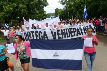 Nicaragua: Miles de campesinos exigen cancelación del canal chino