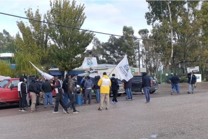 Paro en la planta de Transportadora de Gas del Sur contra el despido de tres trabajadores