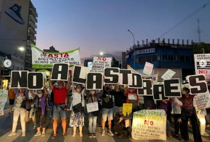 "Semaforazo" de vecinos contra el extractivismo urbano en CABA