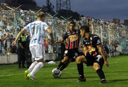 Los Andes recibe a Atlético Tucumán en el partido destacado del día