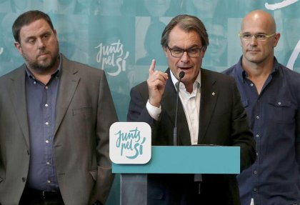 Junts pel si, una ola de ilusión en una vía yerma