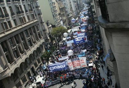 Marcha Nacional Educativa - YouTube