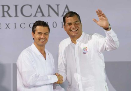 Rafael Correa amenaza desalojar al Movimiento Indígena de la CONAIE