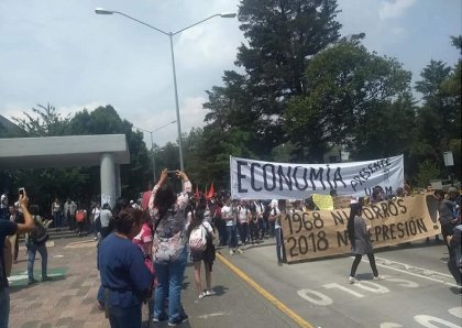 Grupo de clases acuerda abordar el pliego petitorio como trabajo final